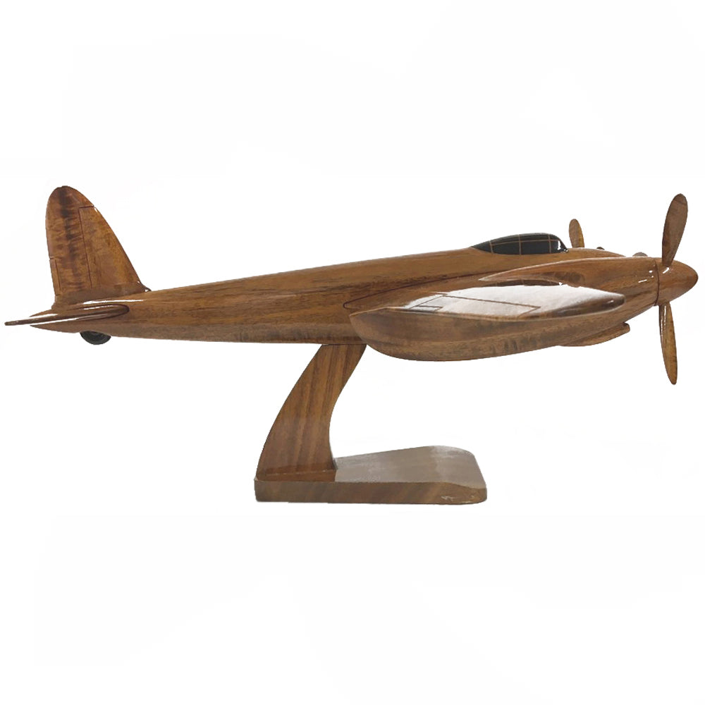 de Havilland DH.98 Mosquito RAF/RCAF/RAAF/USAF WW11 Multirole Fighter-Bomber Aircraft Executive Wooden Desktop Model.