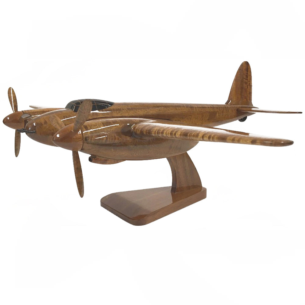 de Havilland DH.98 Mosquito RAF RCAF RAAF USAF WW11 Multirole Fighter-Bomber Aircraft Executive Wooden Desktop Model.